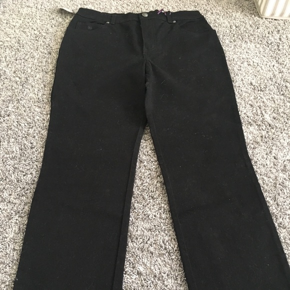 Gloria Vanderbilt Denim - Black denim, women’s petite Gloria Vanderbilt